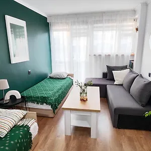 https://uniapart.hotelswroclaw.com