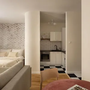 https://prestigious-main-square-apartment.krakowhotelspoland.com